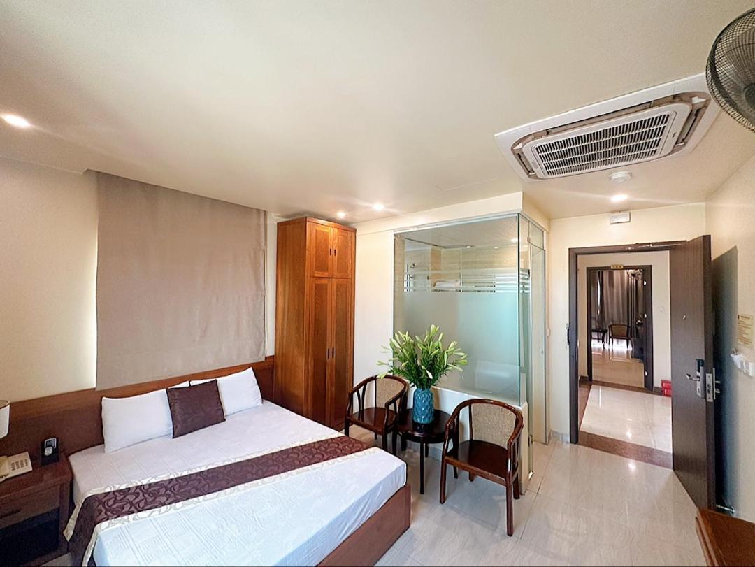 Hanoi B Hotel & Travel - 5 Mins Hoan Kiem Lake Exteriör bild