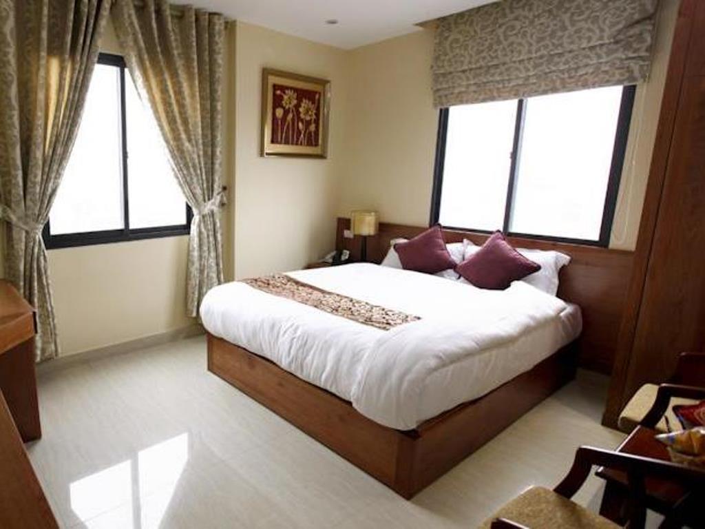 Hanoi B Hotel & Travel - 5 Mins Hoan Kiem Lake Exteriör bild
